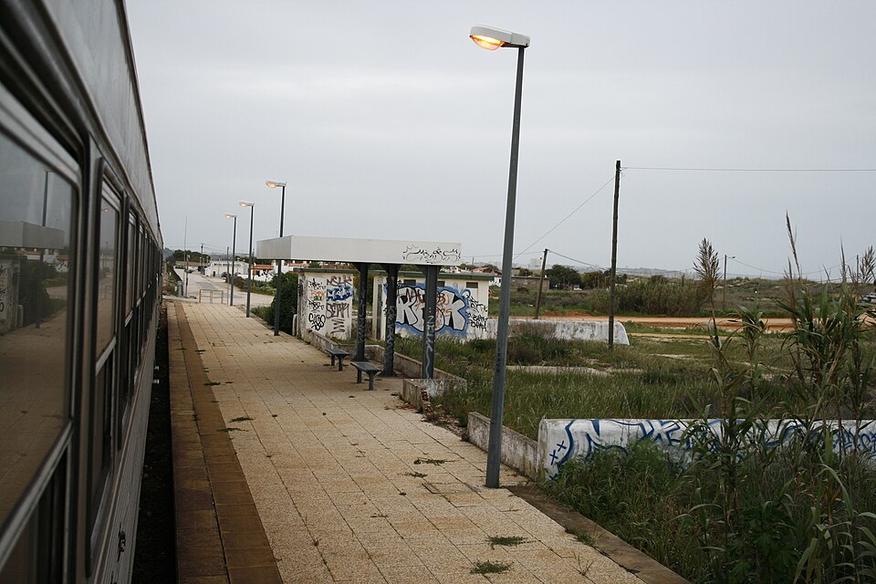 Meia Praia halt