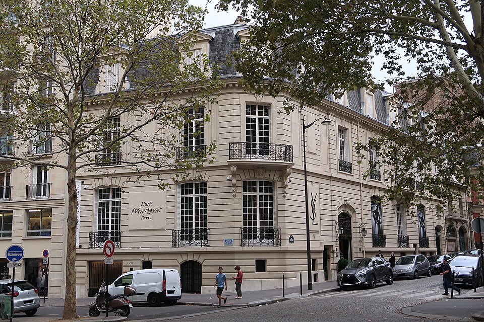 Musée Yves Saint Laurent Paris