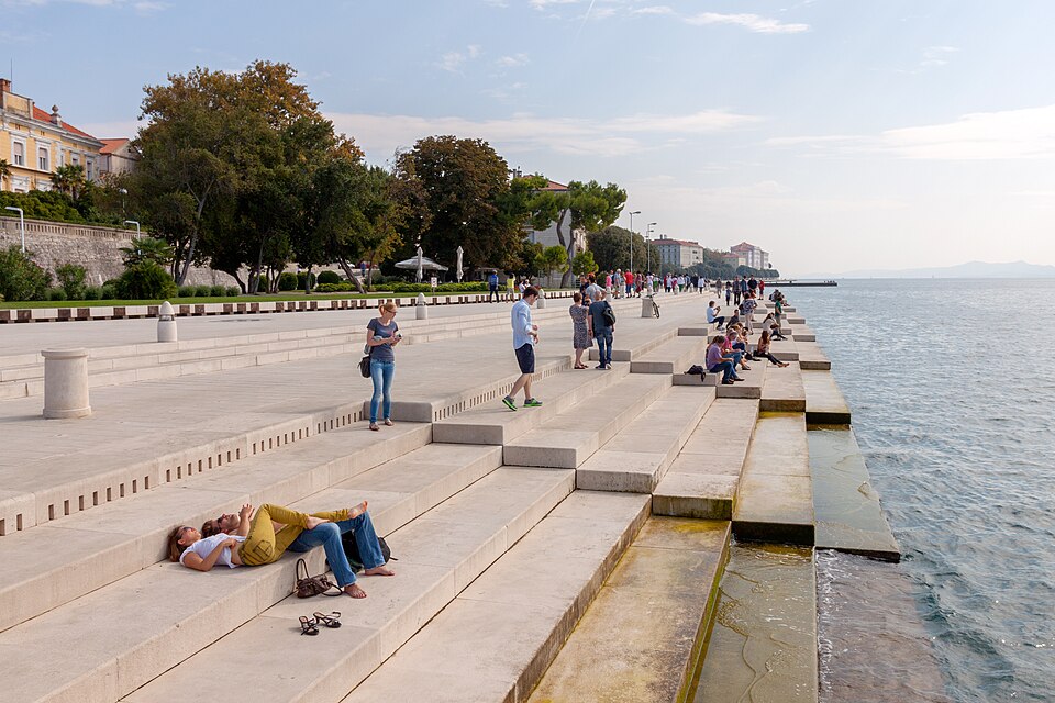 Sea organ